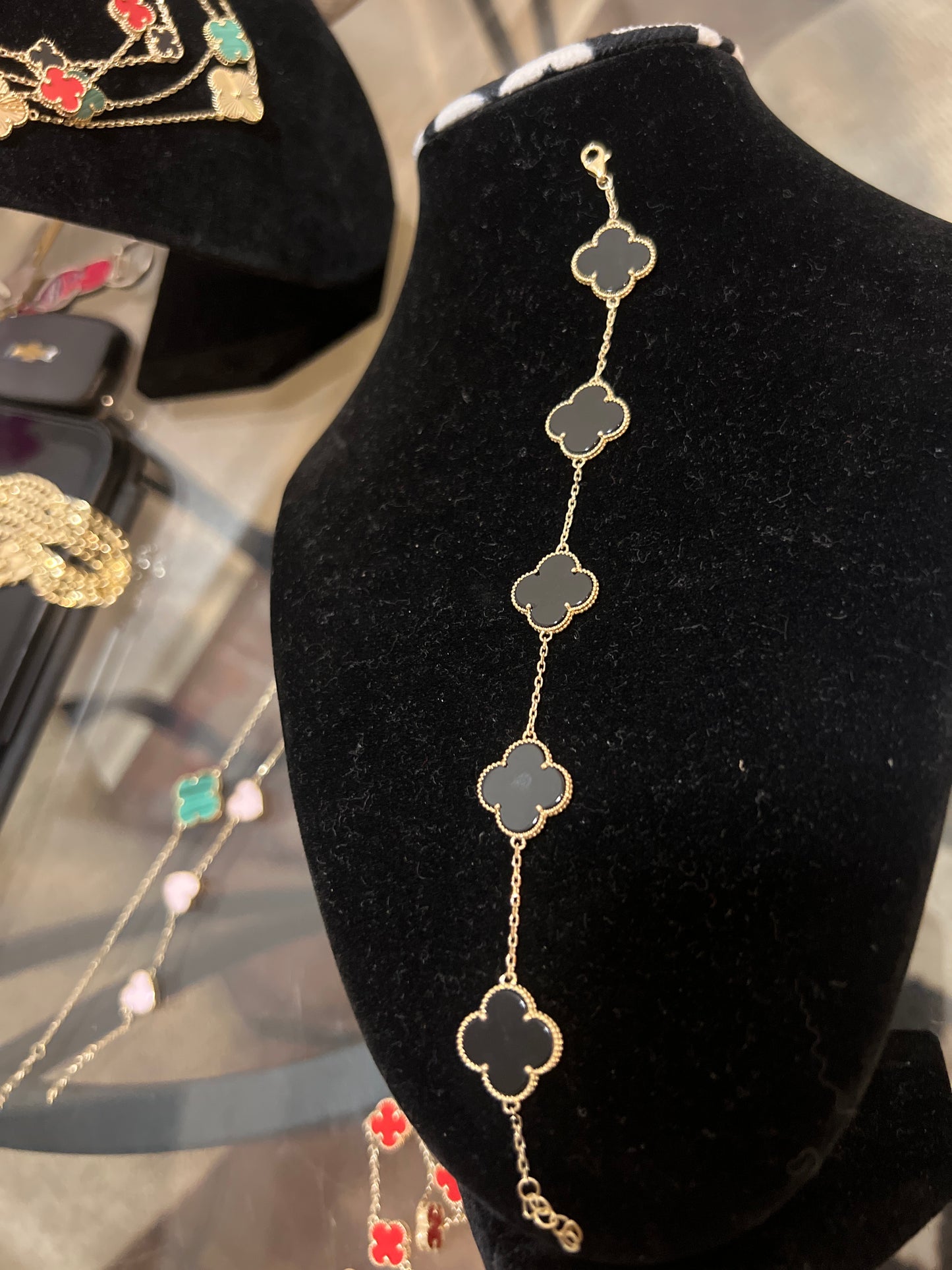 Pulsera negra grande